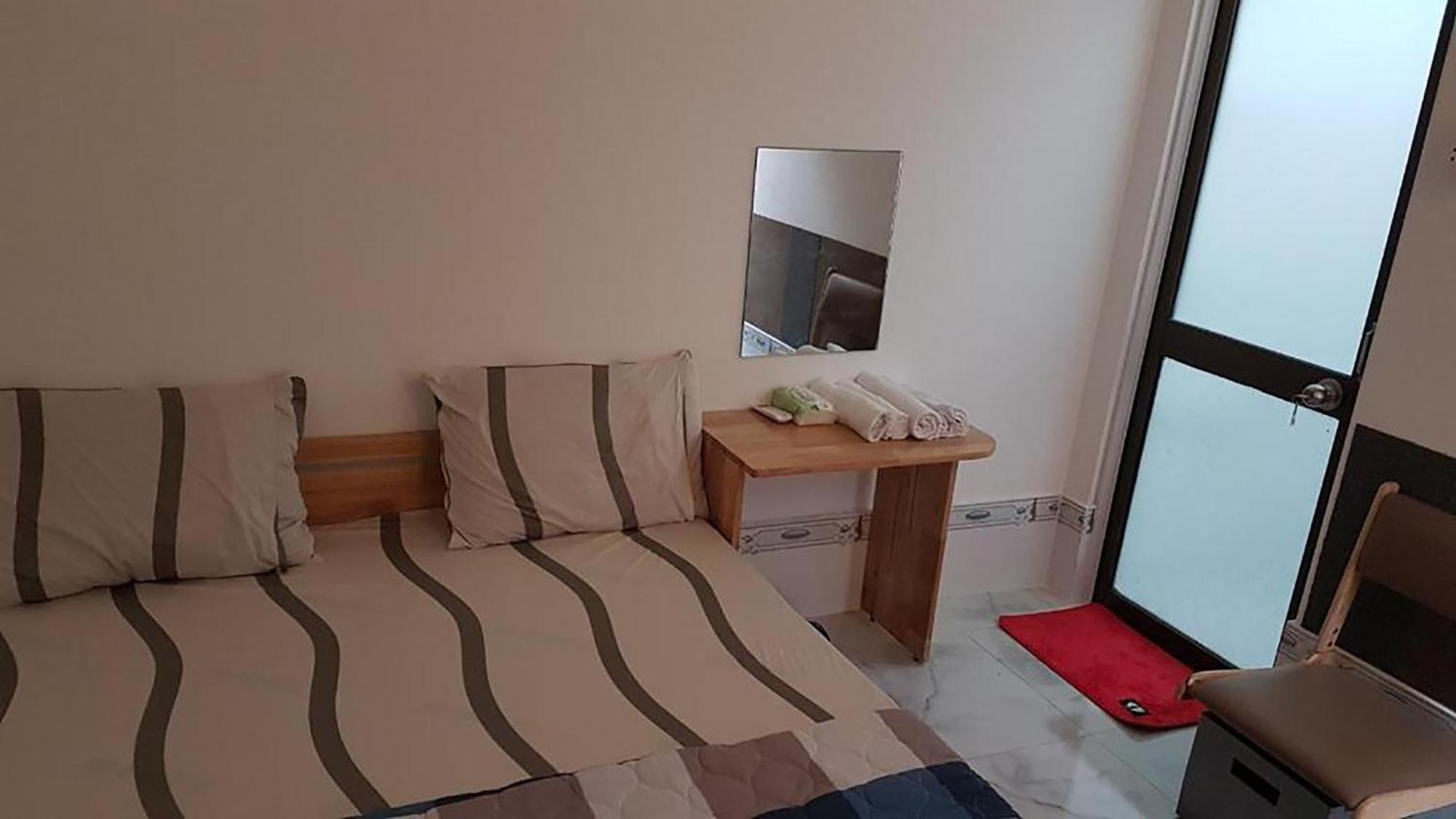 Hoa Lan Motel & Homestay Giong Tu Dien Εξωτερικό φωτογραφία