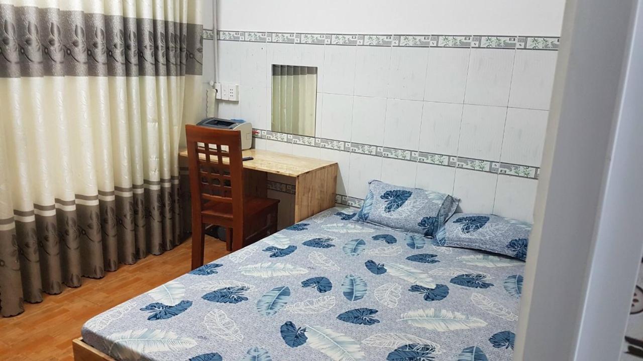 Hoa Lan Motel & Homestay Giong Tu Dien Εξωτερικό φωτογραφία